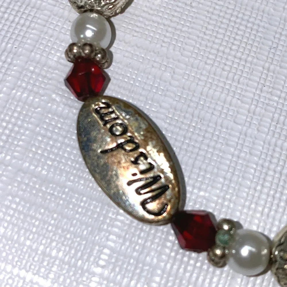 Teacher Inspire Wisdom Heart Charm Toggle Bracelet Silver Tone‎ Beads Red Gems
